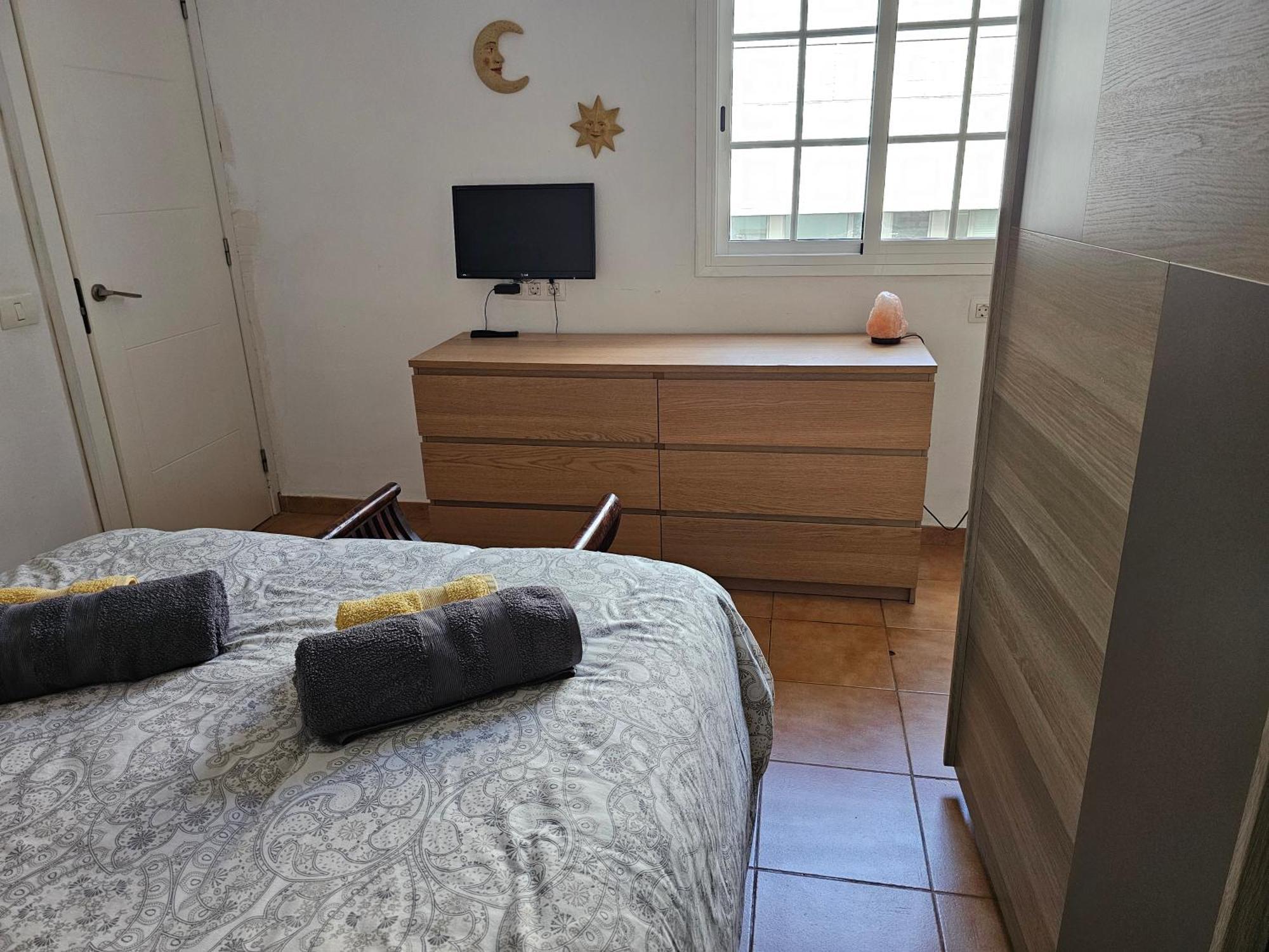 Keka'S Guesthouse - City Centre ซานตาครูซ เด เตเนริเฟ ภายนอก รูปภาพ