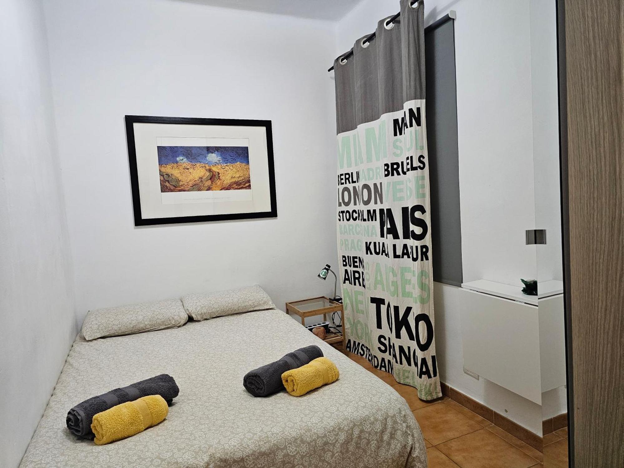 Keka'S Guesthouse - City Centre ซานตาครูซ เด เตเนริเฟ ภายนอก รูปภาพ